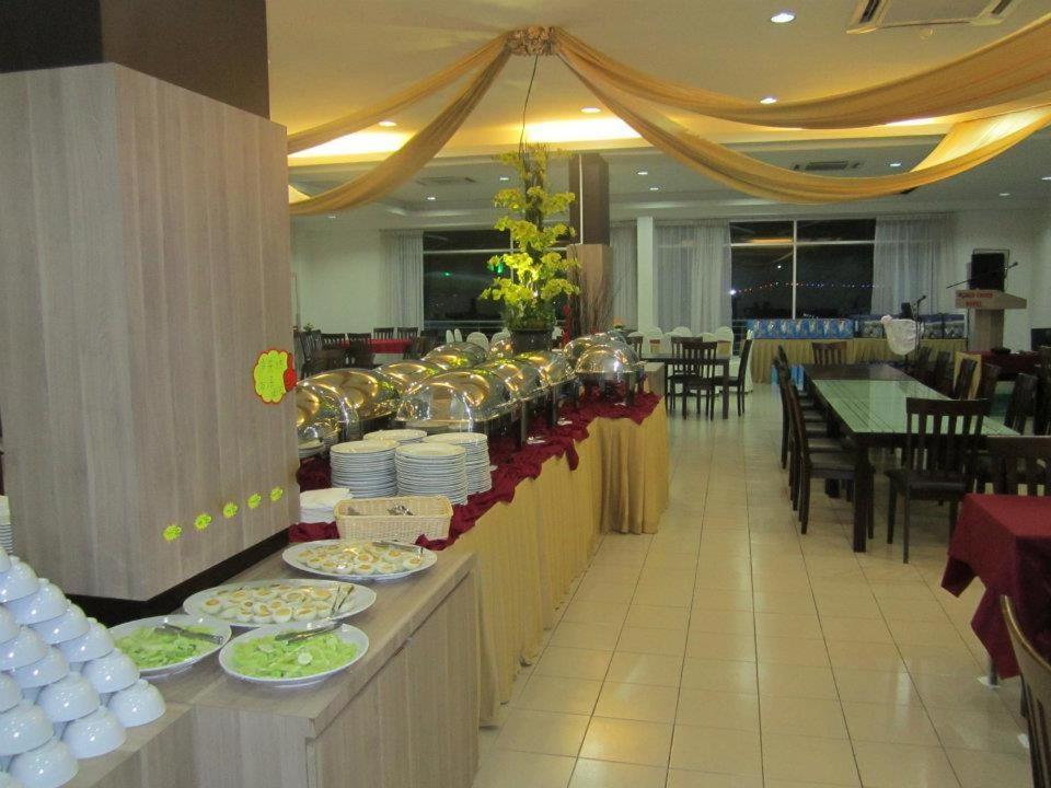 World Youth Hotel Ayer Keroh Eksteriør billede