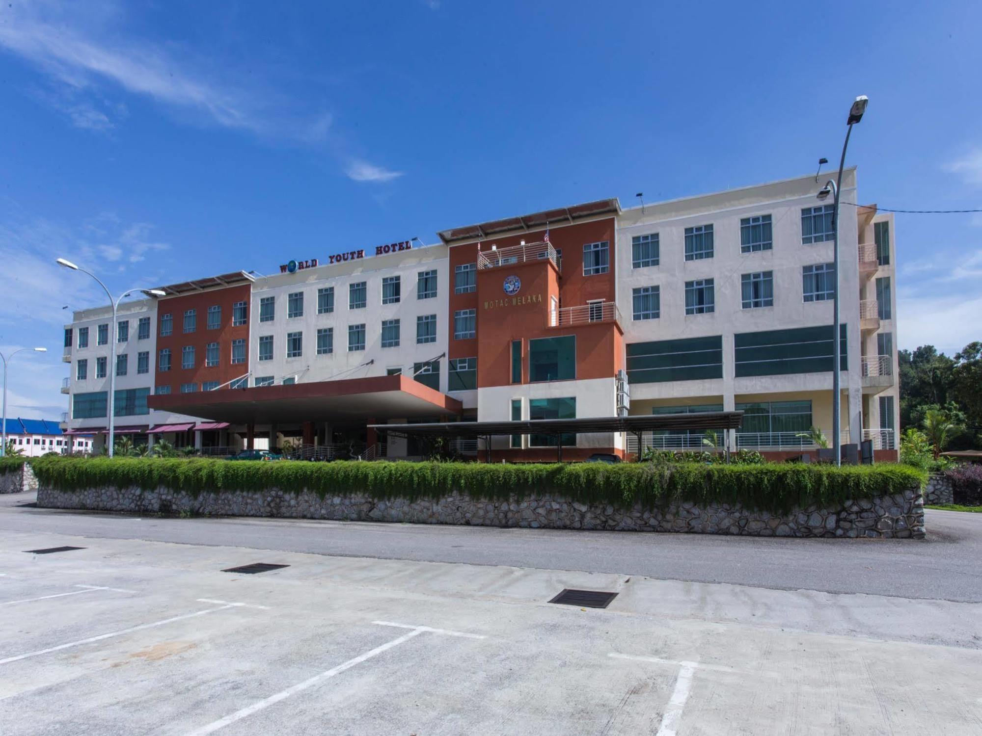 World Youth Hotel Ayer Keroh Eksteriør billede
